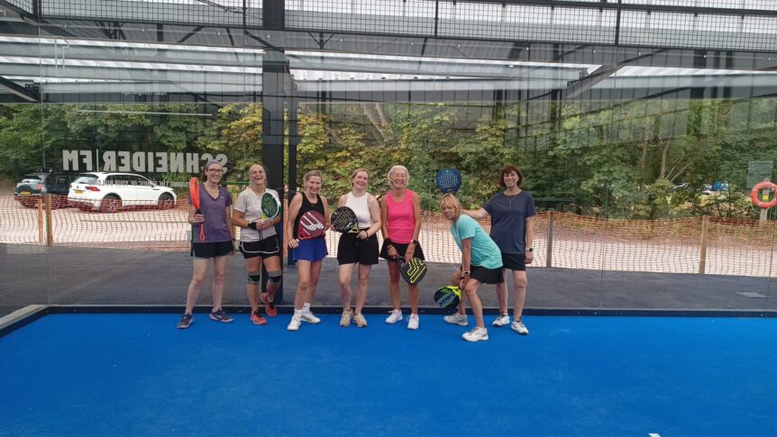Padel sessions_adults